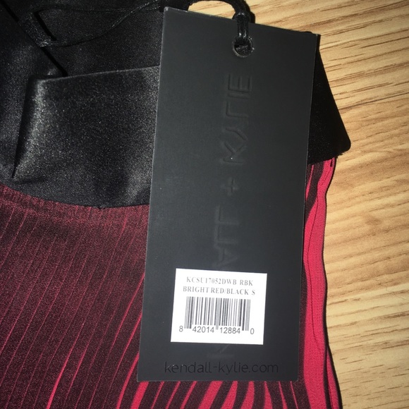 NWT Kendall & Kylie Crepe Pleated Minidress Red S - Picture 11 of 14